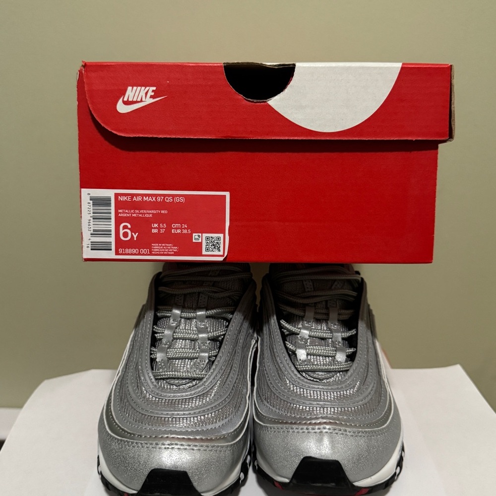 LIKE NEW Nike Air Max 97 “silver bullet” - Picture 1 of 6